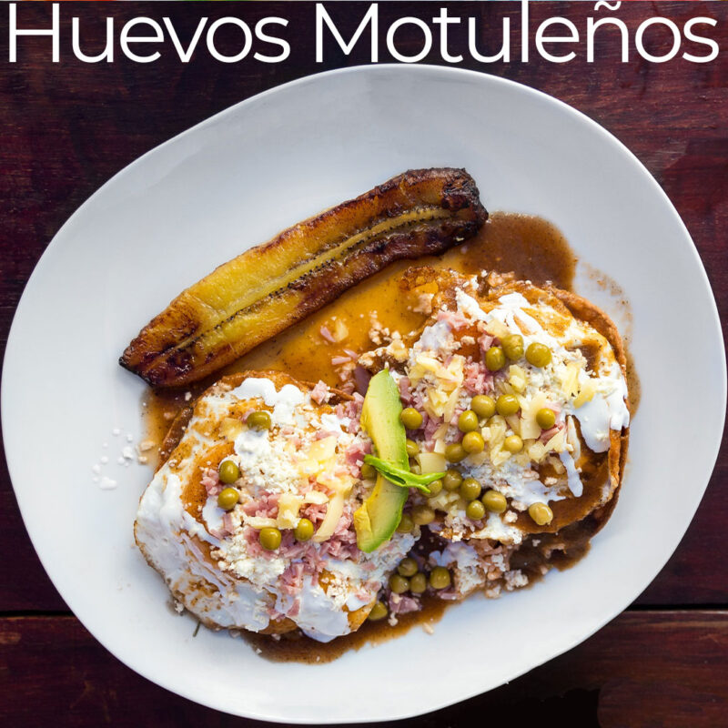 authentic mexican breakfast motulenos